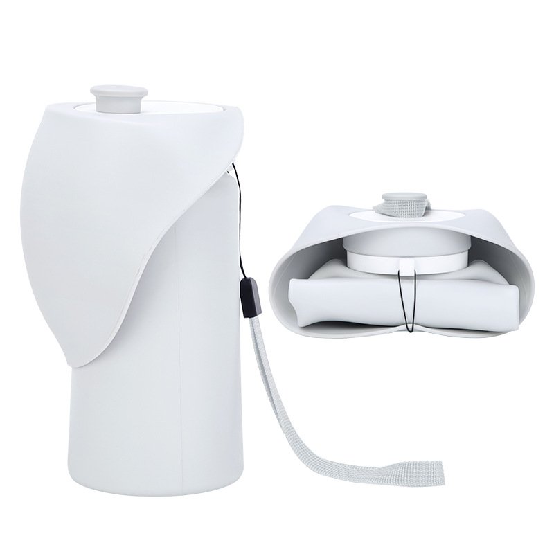 Grey Portable Pet Dog Water Bottle 550ml - Foldable Food-Grade Silicone Travel Drinker with Leak-Proof Dispenser